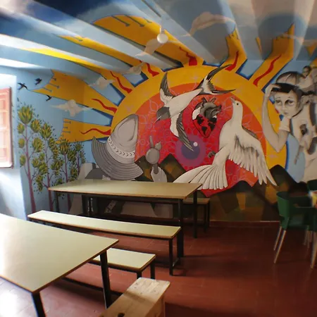 Hostal La Mochila *